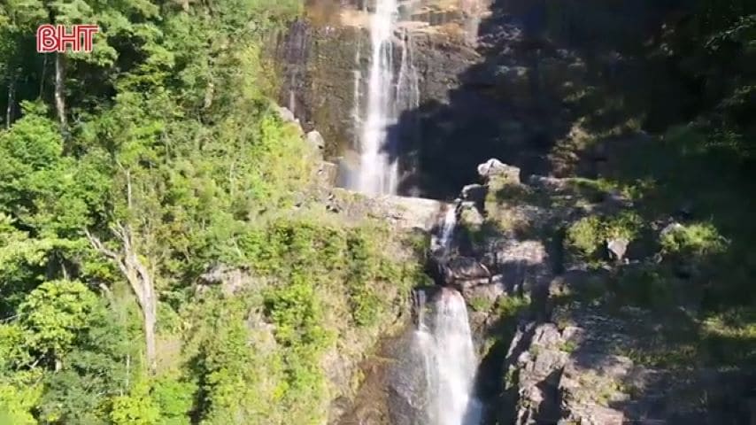 Vũ Môn Waterfall (Hà Tĩnh)