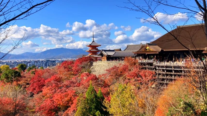 Kiyomizu-dera in autumn