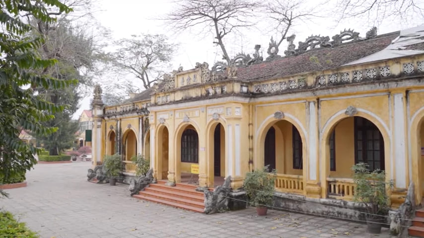 school at Đông Ngạc village