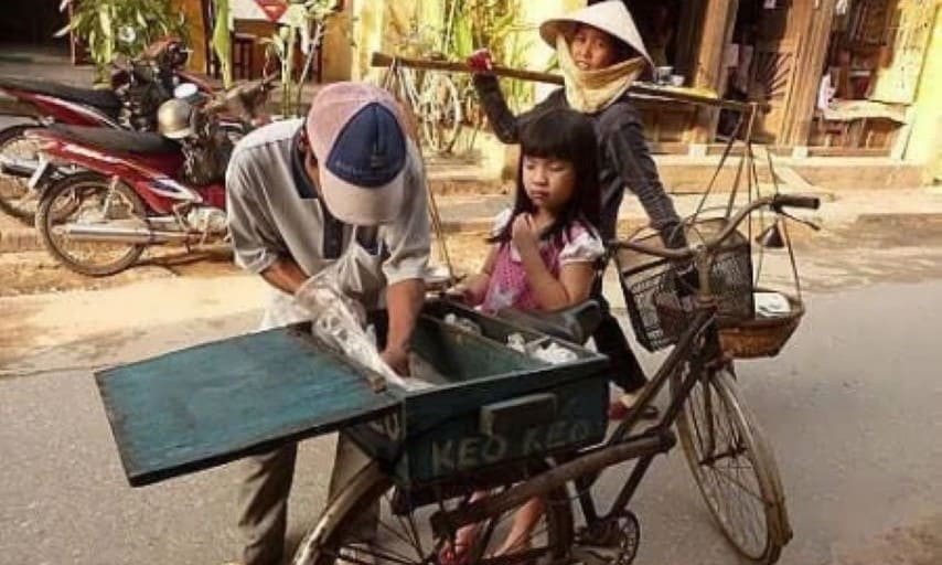 A peanut taffy cart in the 1980s - 1990s