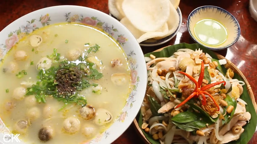 Shredded chicken congee