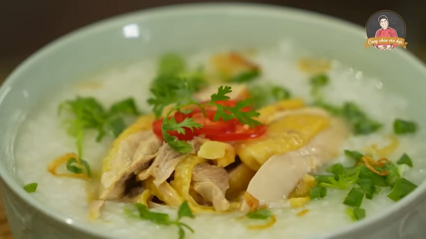 Hanoi’s chicken congee