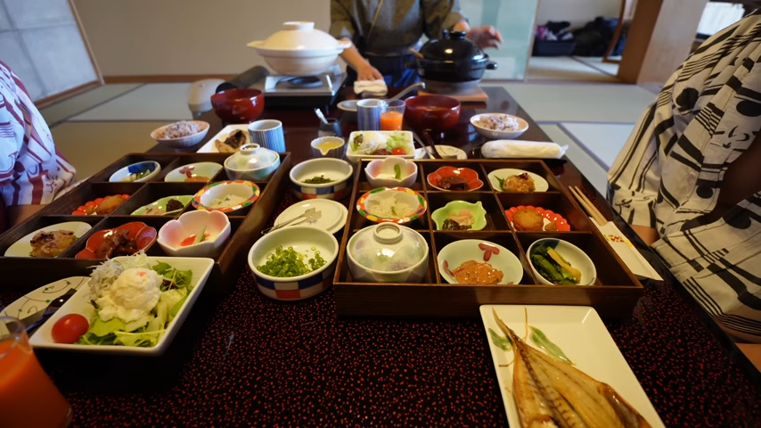 Kaiseki at a ryokan