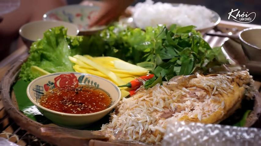 gourami fish roll