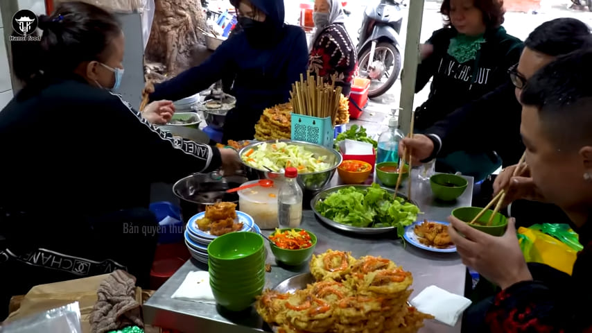 shrimp fritter stall 