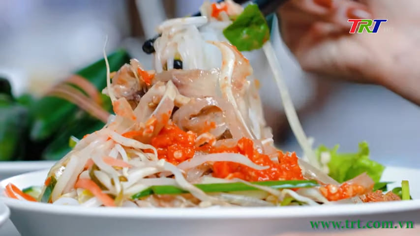 Bún mắm nêm