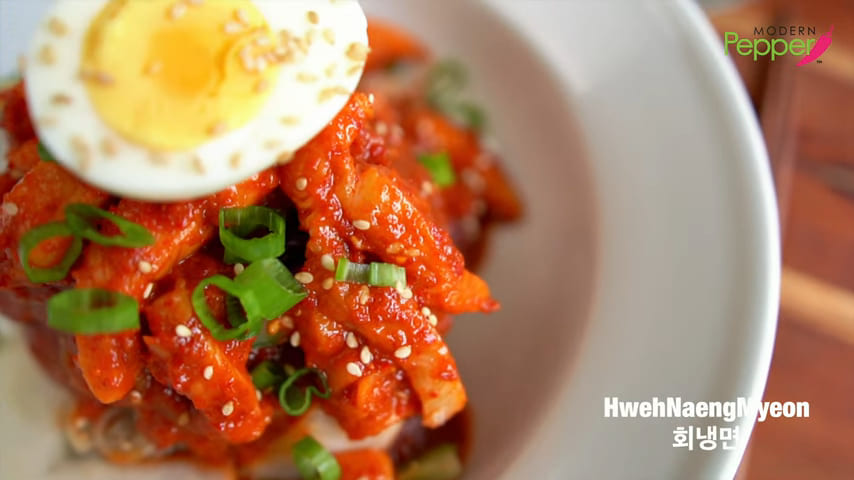 Bibim naengmyeon