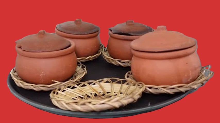 Clay-pot rice