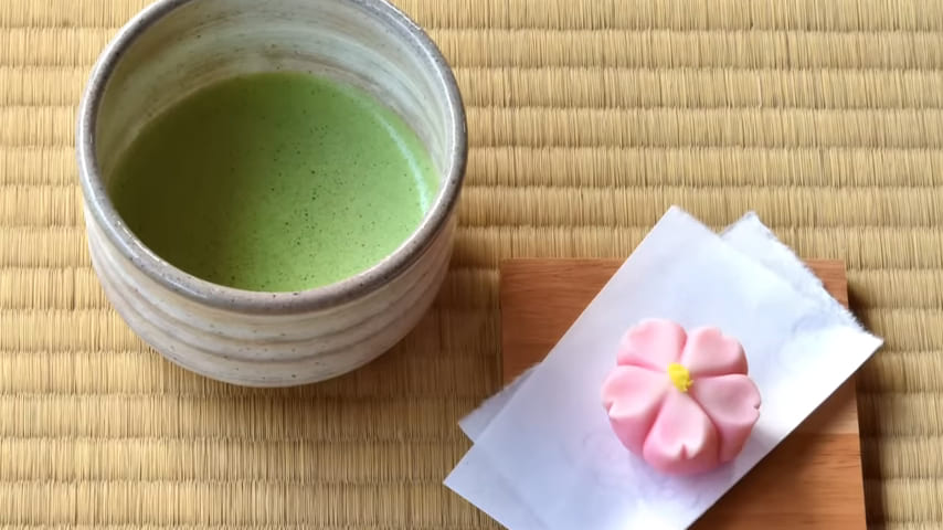 Tea and wagashi