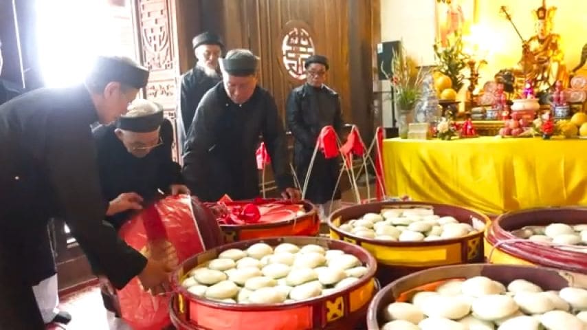 Sacred spread at the altar