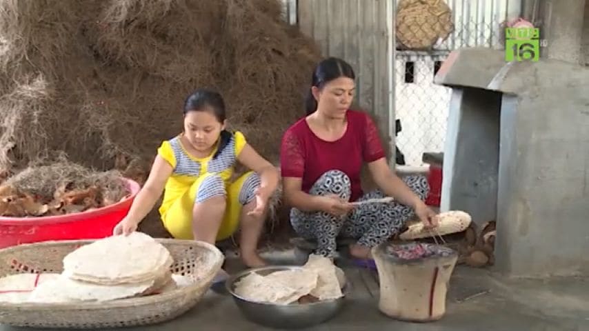 Grilling coconut cracker