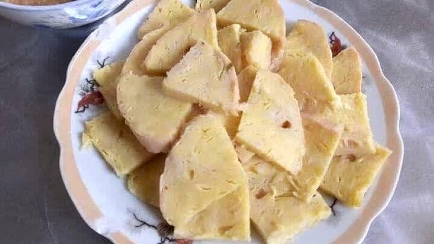 Nhút mít đùm mo cau